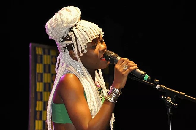 R-Queeny